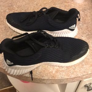 Adidas tennis shoes